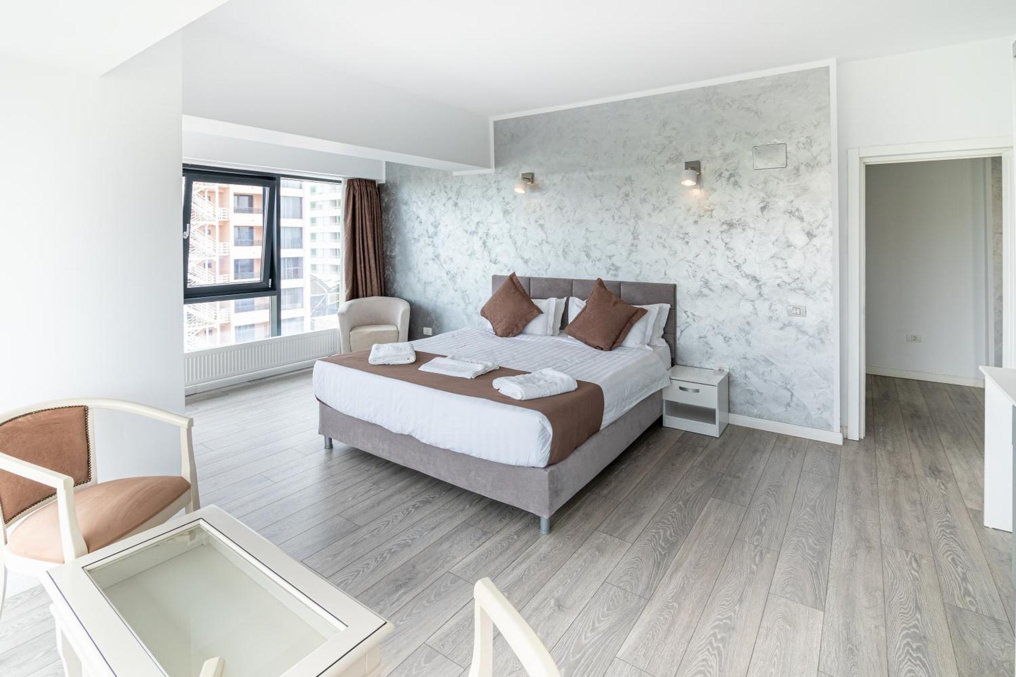 Miramare Residence Aparthotel Неводарі Екстер'єр фото