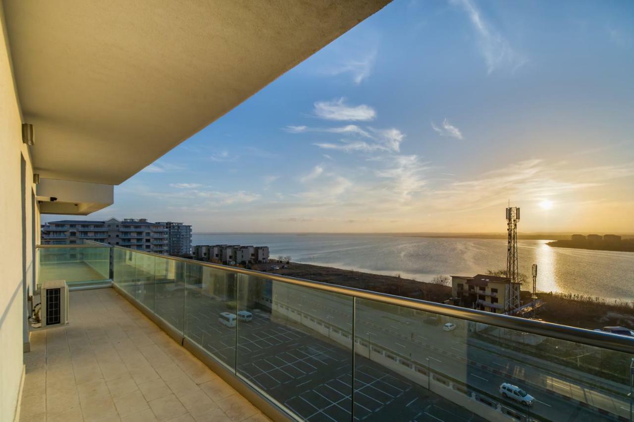 Miramare Residence Aparthotel Неводарі Екстер'єр фото